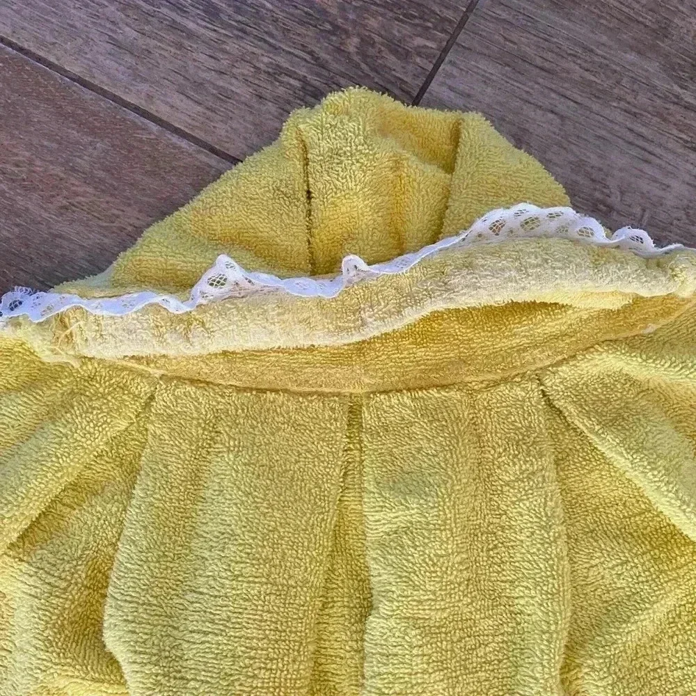 Vintage Lion Roar Terry Cloth Yellow Baby Child Towel With Hood 1970s Retro MCM